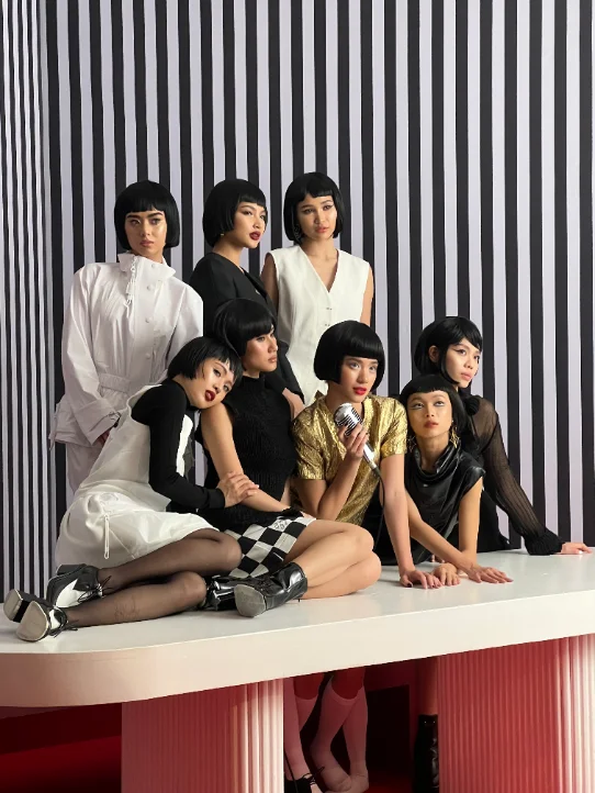 Vogue Philippines November 2024 cover